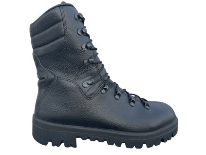 demar mon cierne 1 lesnyobuvnik