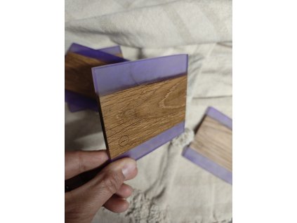 Podtácek Fialový plamen