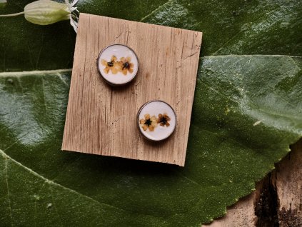 Náušnice světlé s kvítky