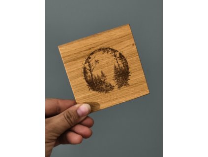Podtácek dřevěný LES