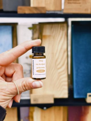 Představte si prkénko, které vám vydrží roky a bude tak dlouhá léta součástí příběhu vaší kuchyně. Ke každému prkénku nyní...