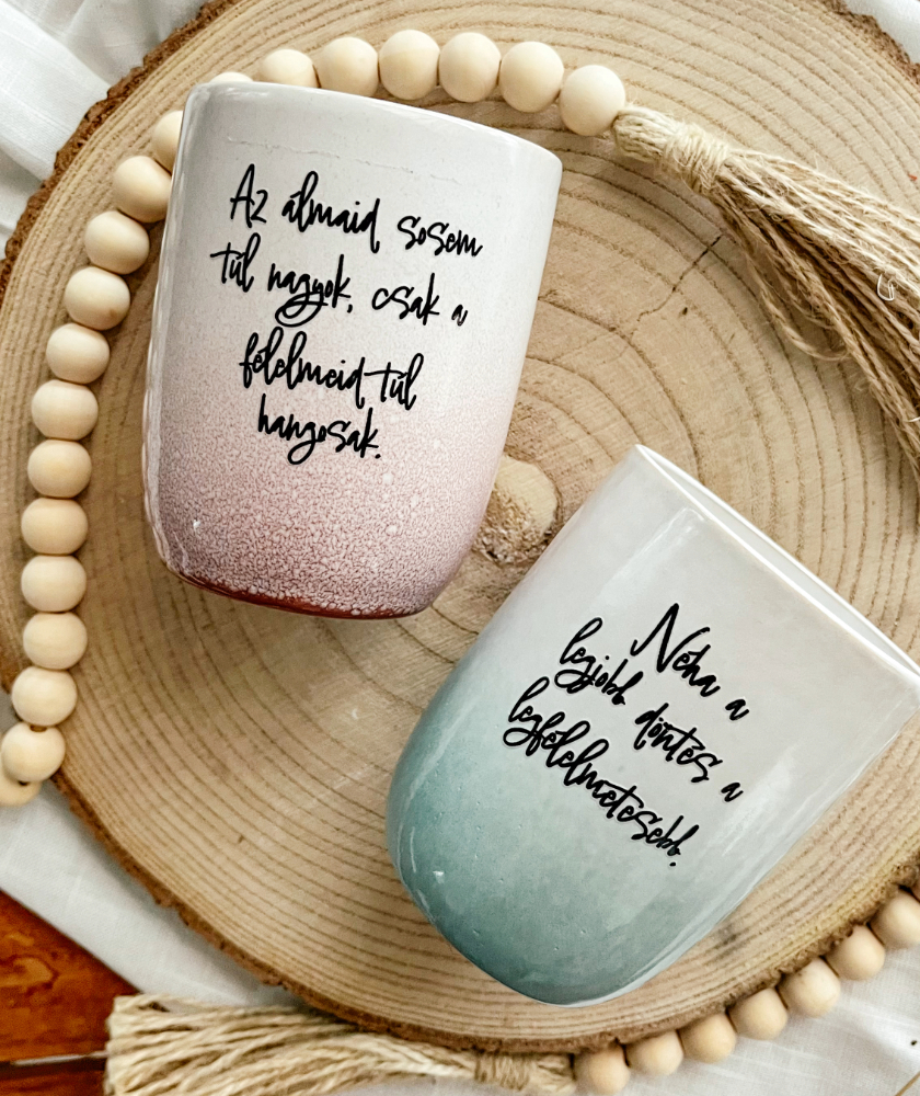 KREATÍV DIY ÚTMUTATÓ: MOTIVÁCIÓS BÖGRÉK DEKORFÓLIÁVAL