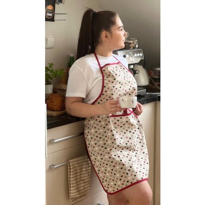 Kuchyňská zástěra s kapsou  Levandulová zástěra, se kterou každá práce voní.