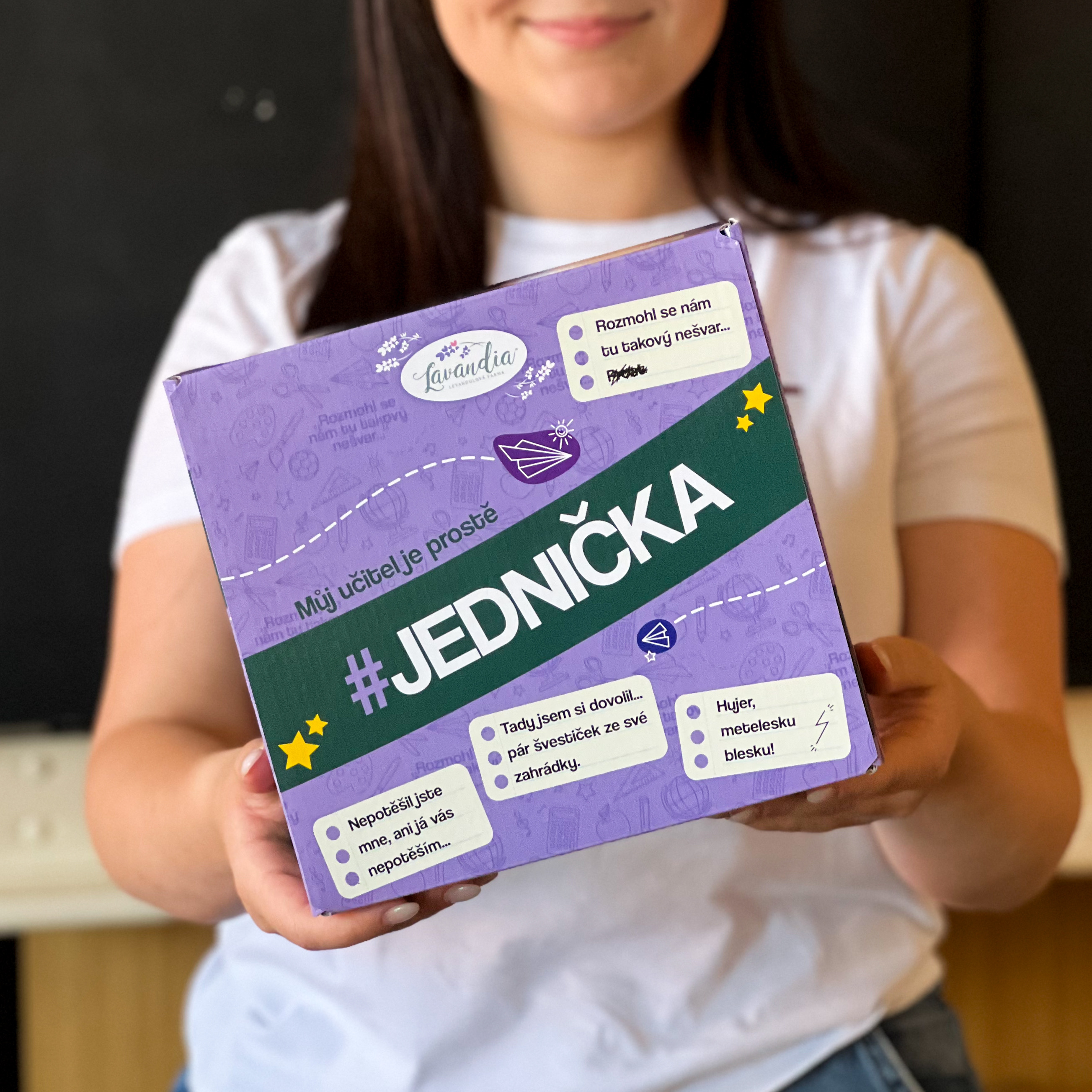 Dárková učitelská krabička s hedvábným papírem