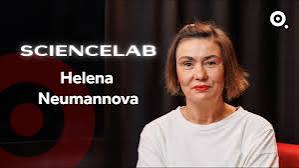 Levanduľa namiesto antibiotík? Naturopatka hovorí o zázrakoch, klinická štúdia chýba [rozhovor je v češtine]