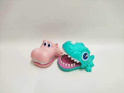 Hra postřehová kousání prstů zvířátko plast 12x16cm