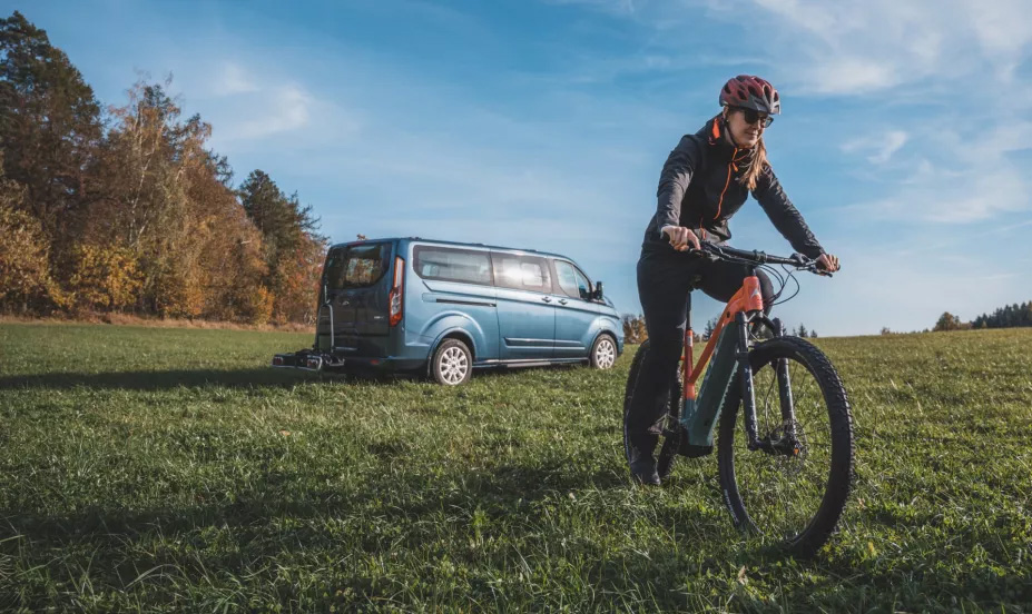 Hoe zorg je goed voor je e-bike? We hebben een lijst met de belangrijkste vragen en antwoorden voor basisonderhoud.