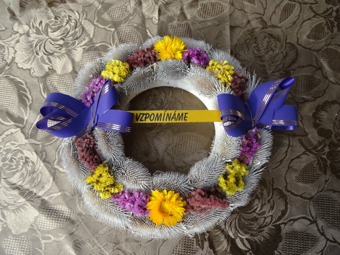 Věneček ze štětky soukenické - bílý