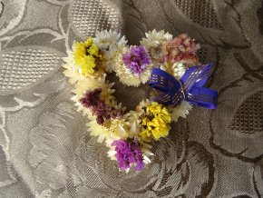 Slaměnkové mini srdičko - fialově zdobené