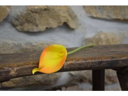 CERINO Umělá květina Kala 37cm oranžová