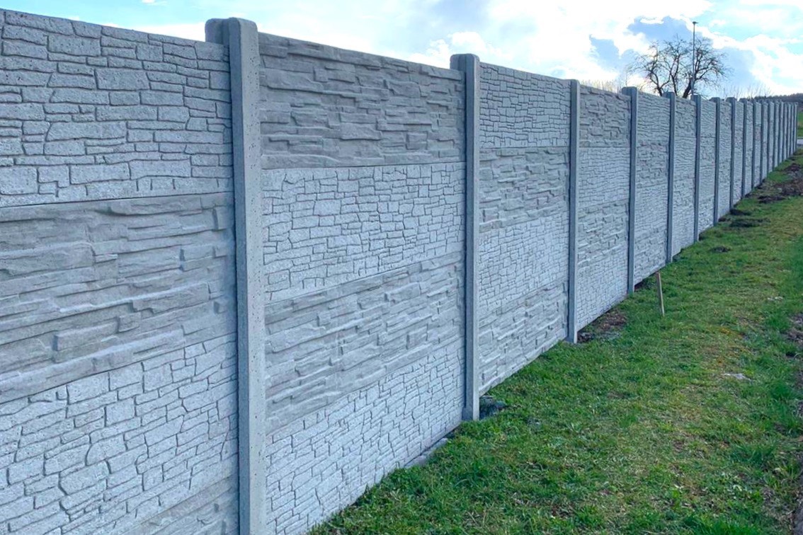 Beton na zahradě jako architektonický prvek: Hodí se beton do zahrady?