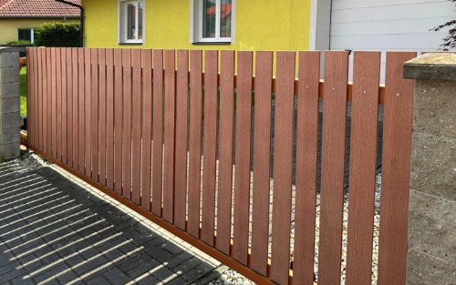 Jak vybrat branku/bránu k oplocení