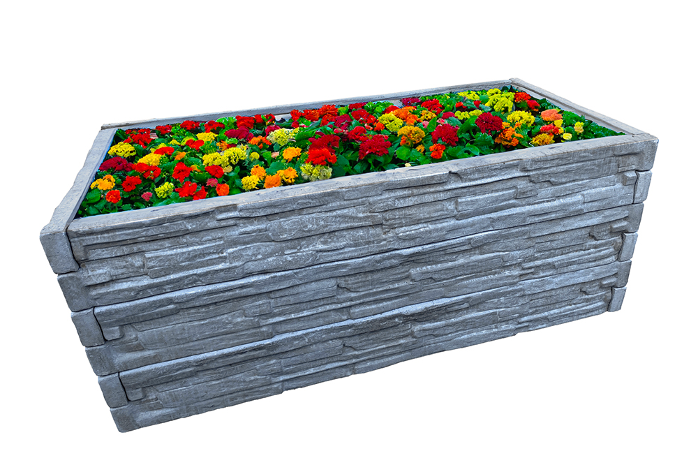 Výroba betonových vyvýšených záhonů