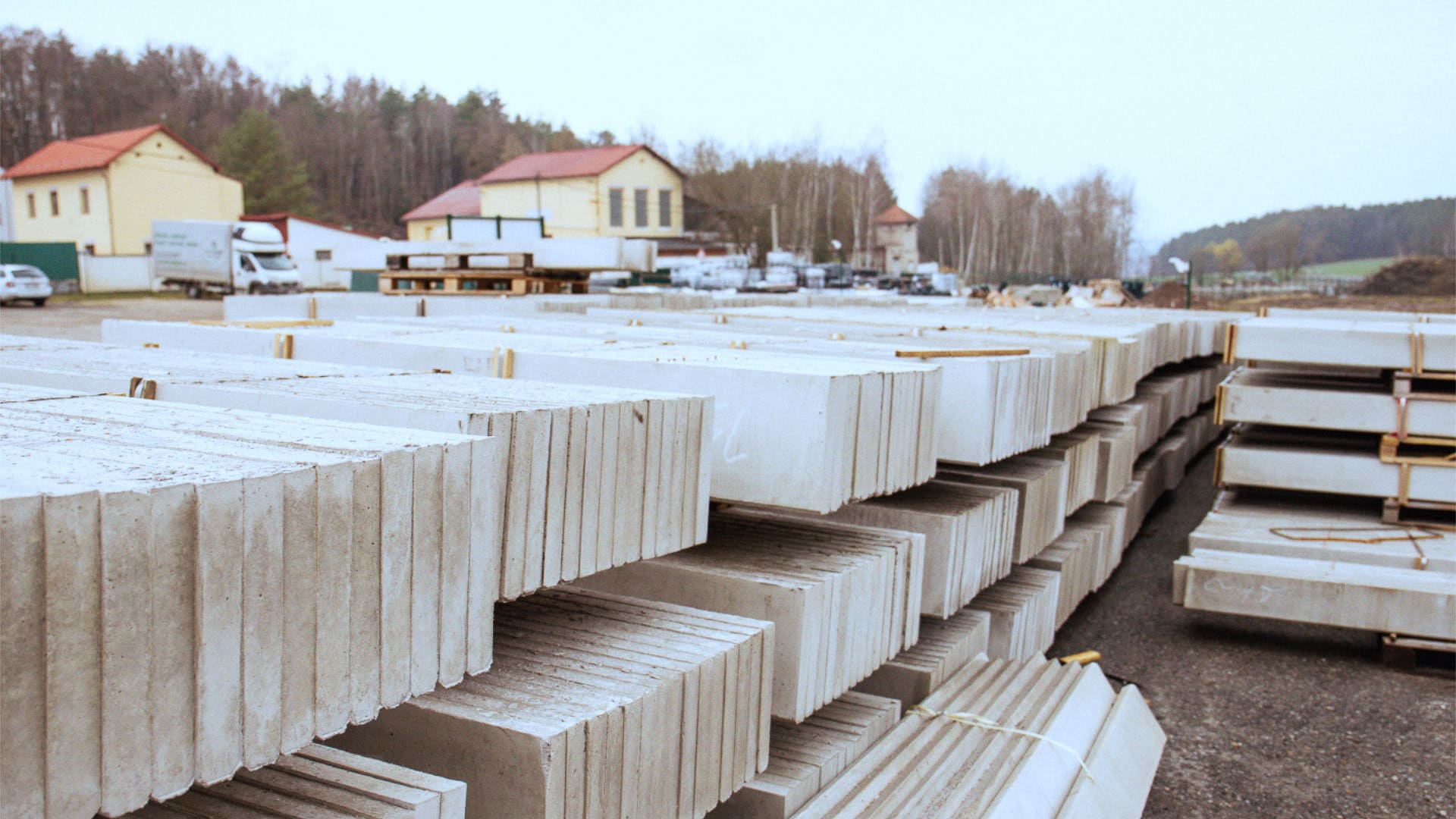 Centrální pobočka a hlavní sklad Ledce u Plzně – Ploty Dobrý