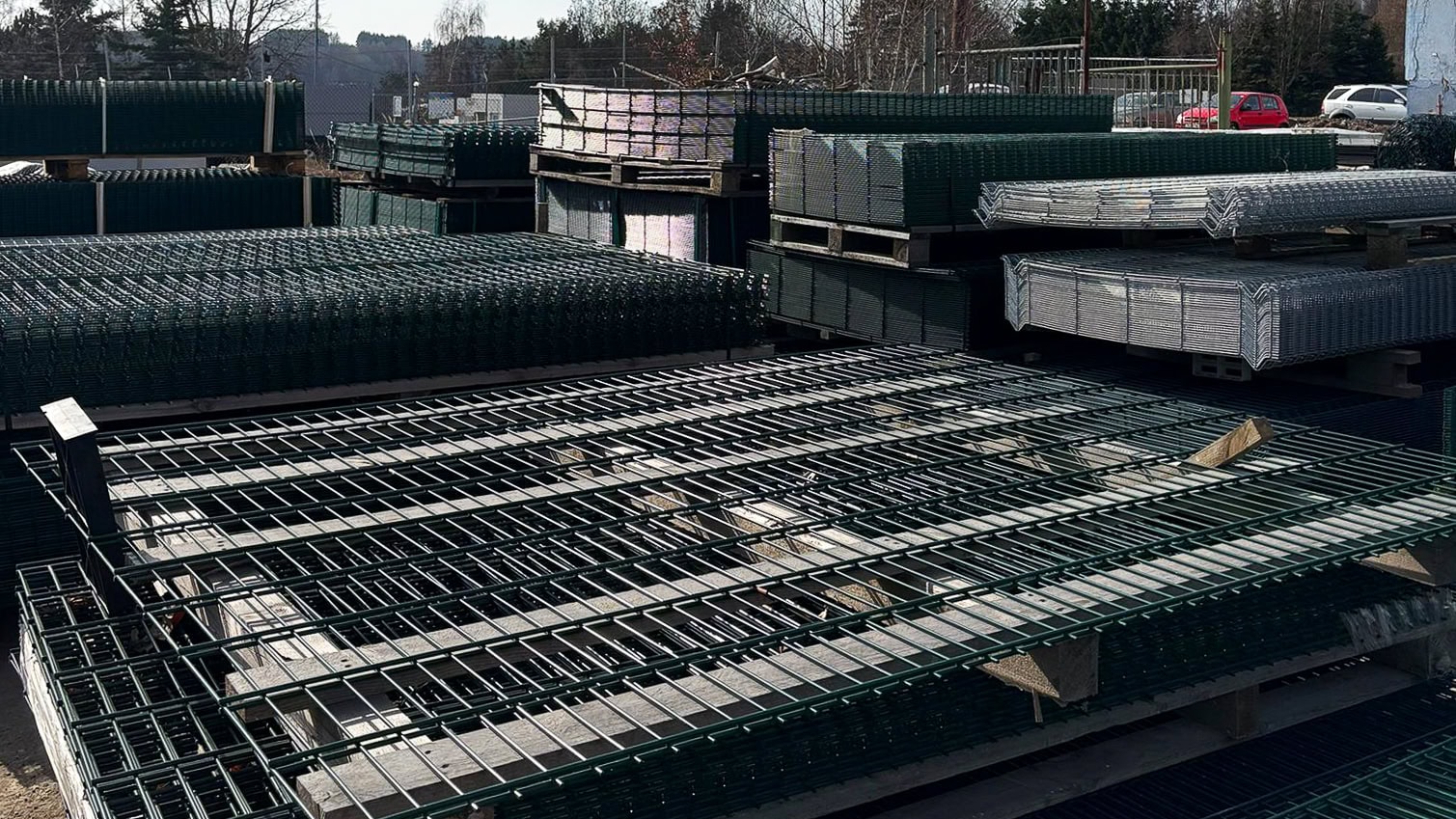 Prodejna a sklad Sokolov – Ploty Dobrý