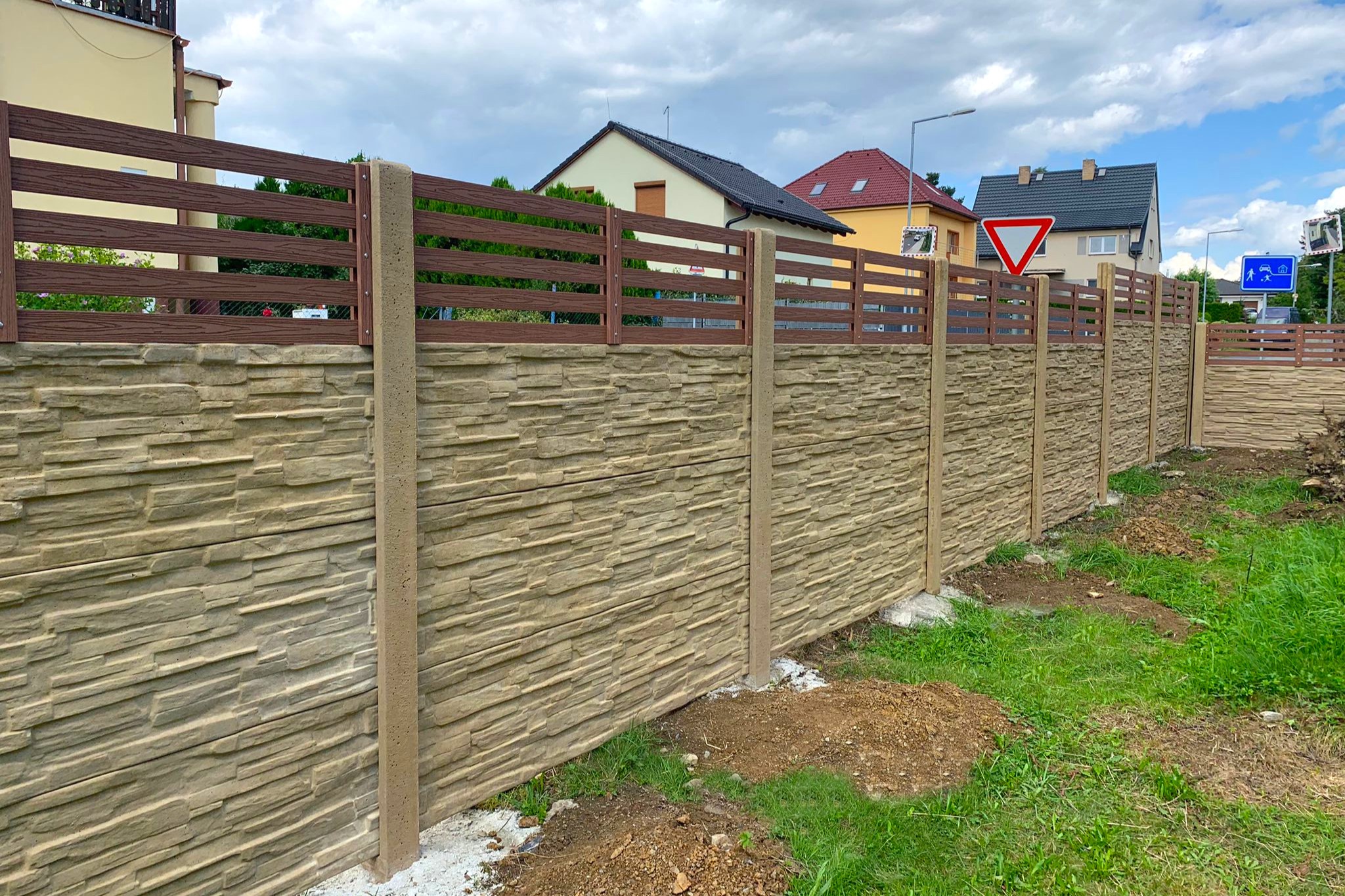 Betonový plot – Ploty Dobrý