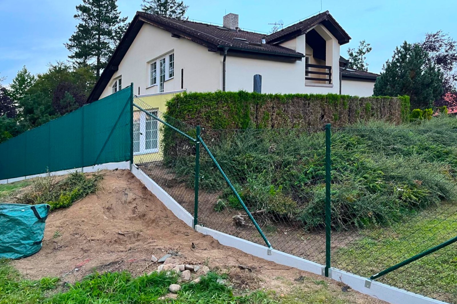 Plot ve svahu – Ploty Dobrý