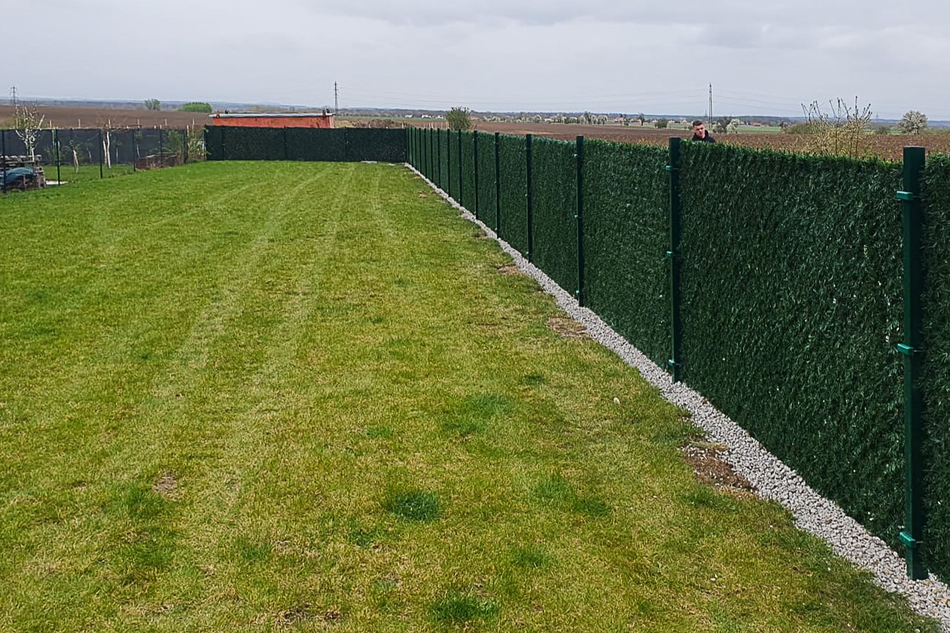 Fotografie – fólie pod plot – Ploty Dobrý