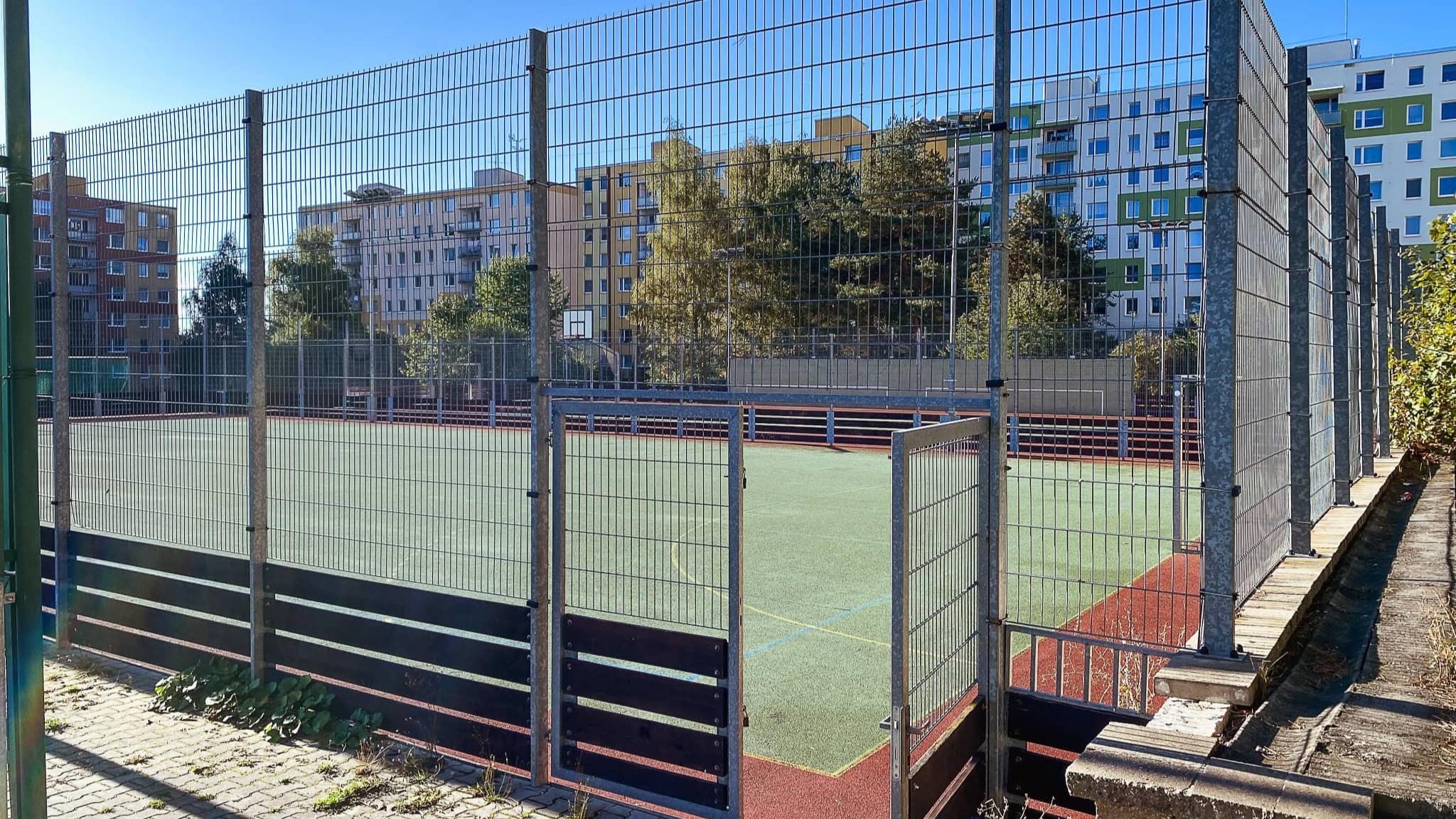 Oplocení hřiště – Ploty Dobrý