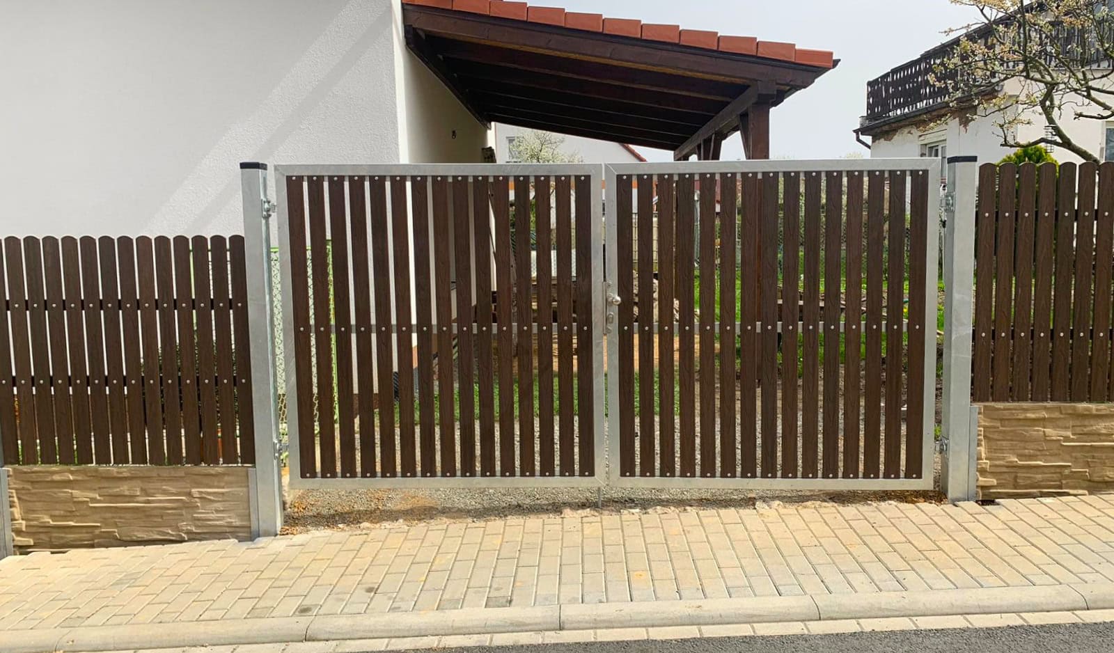 Kovo Hyrát – ukázka realizace