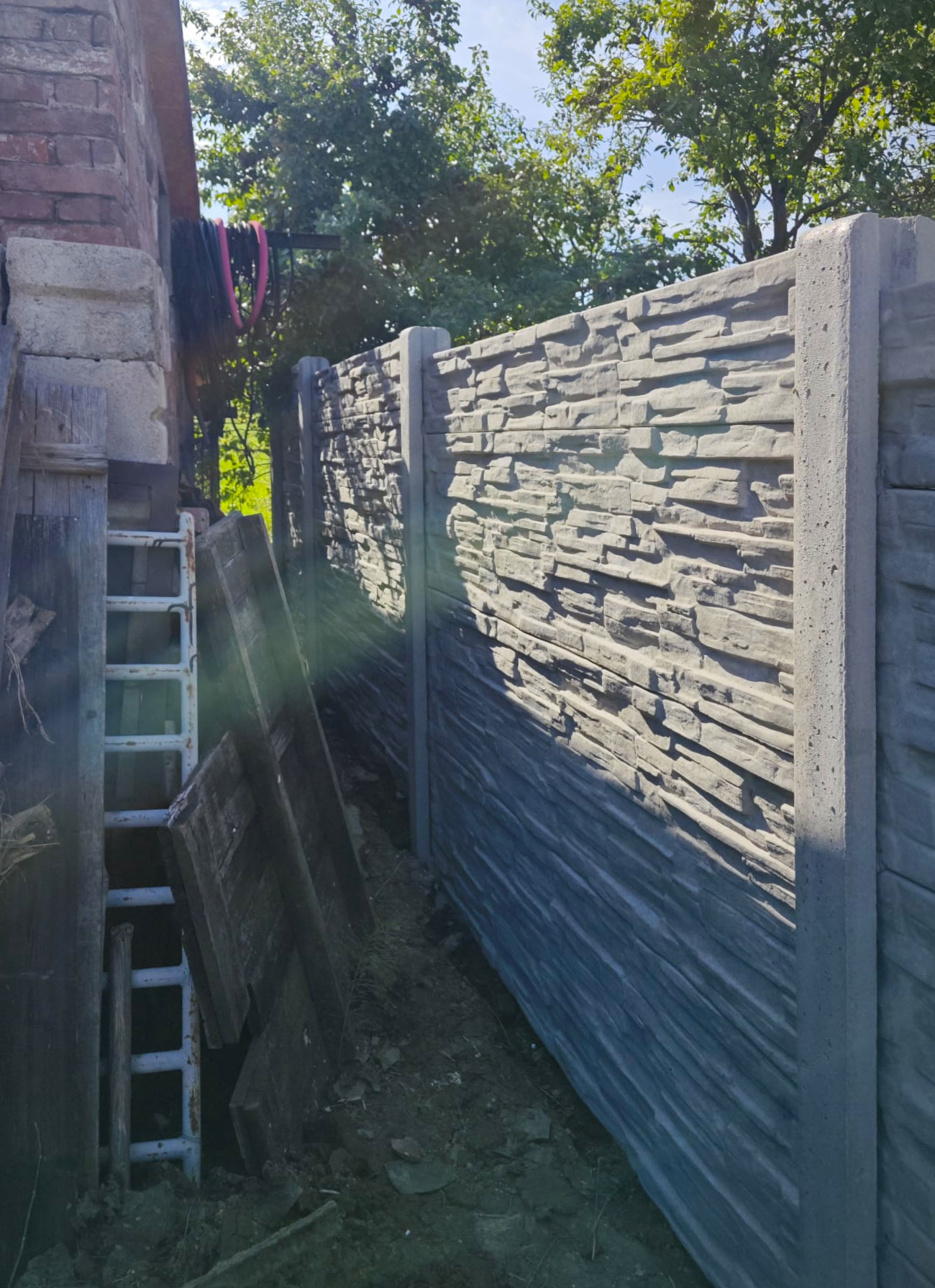 b217fc7b-a6ab-4778-8c04-65cf1f28259e