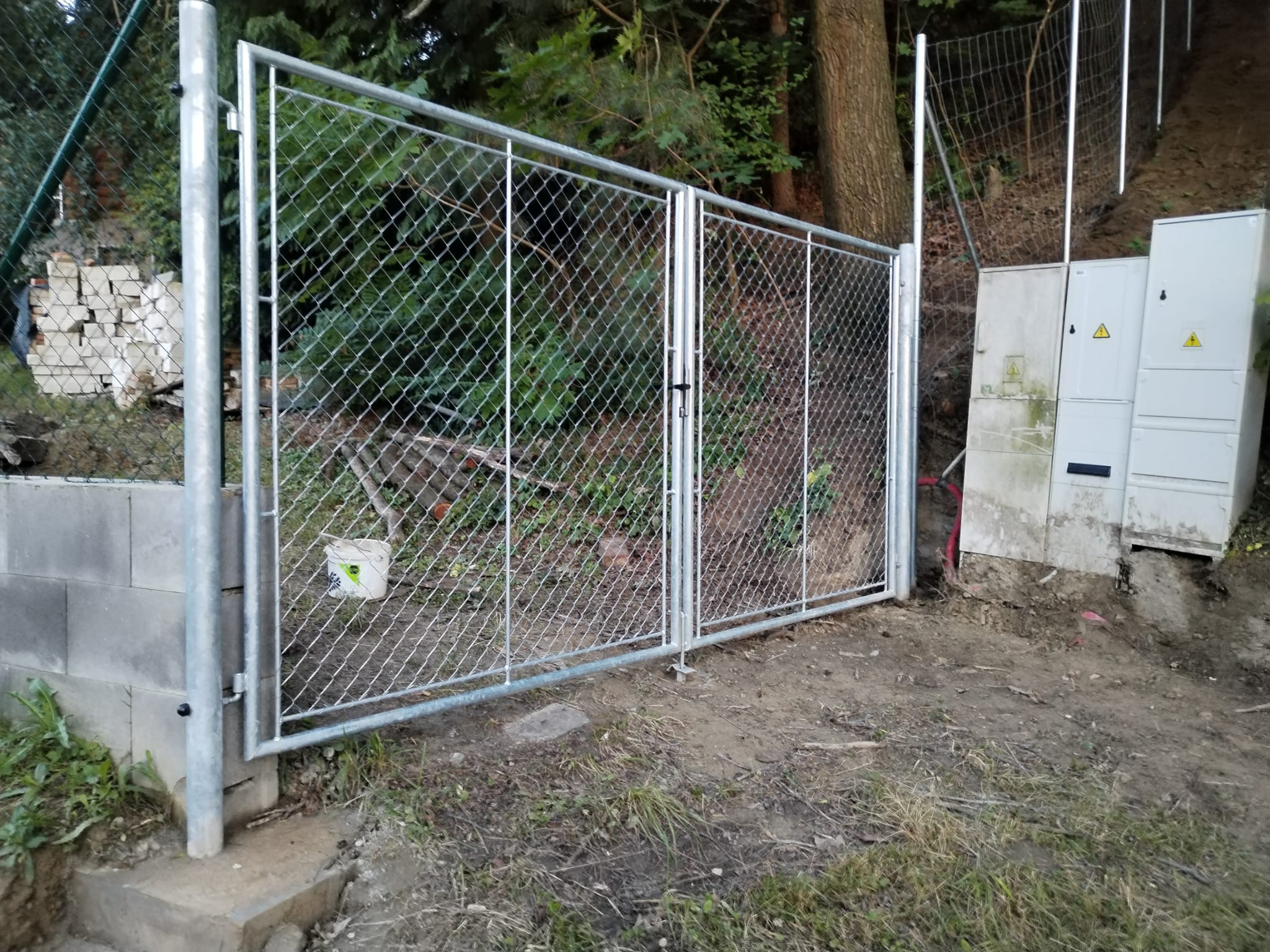 02fdd6f5-34f1-4023-b900-35a8585dd8d6