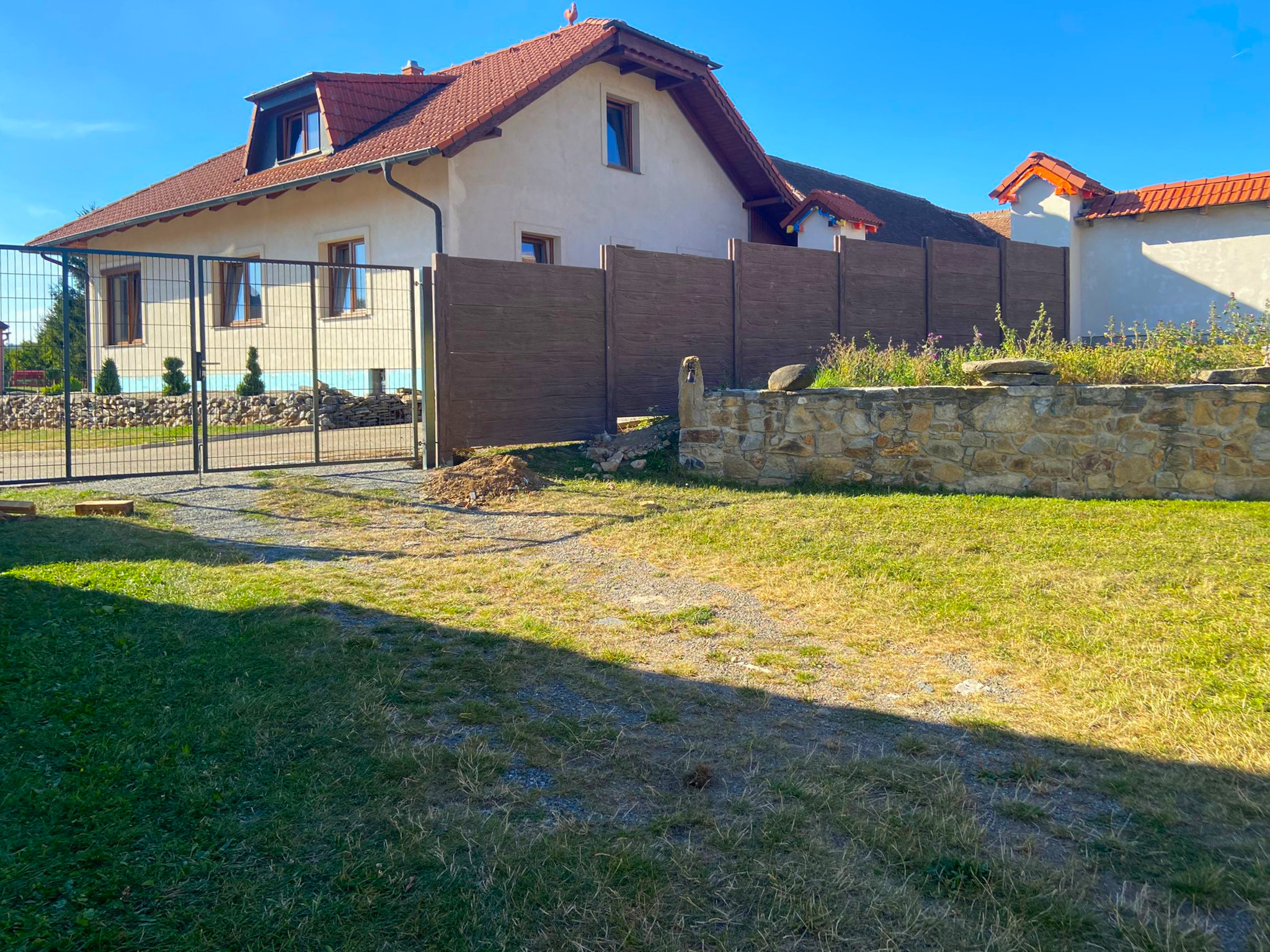 11c5000d-9dfa-424f-941b-b783952d21c7