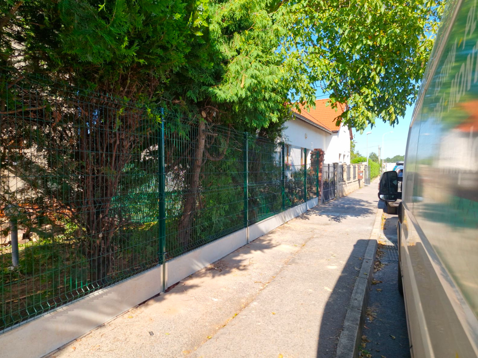 b55201b3-51d7-41bd-a980-a627d43290cc