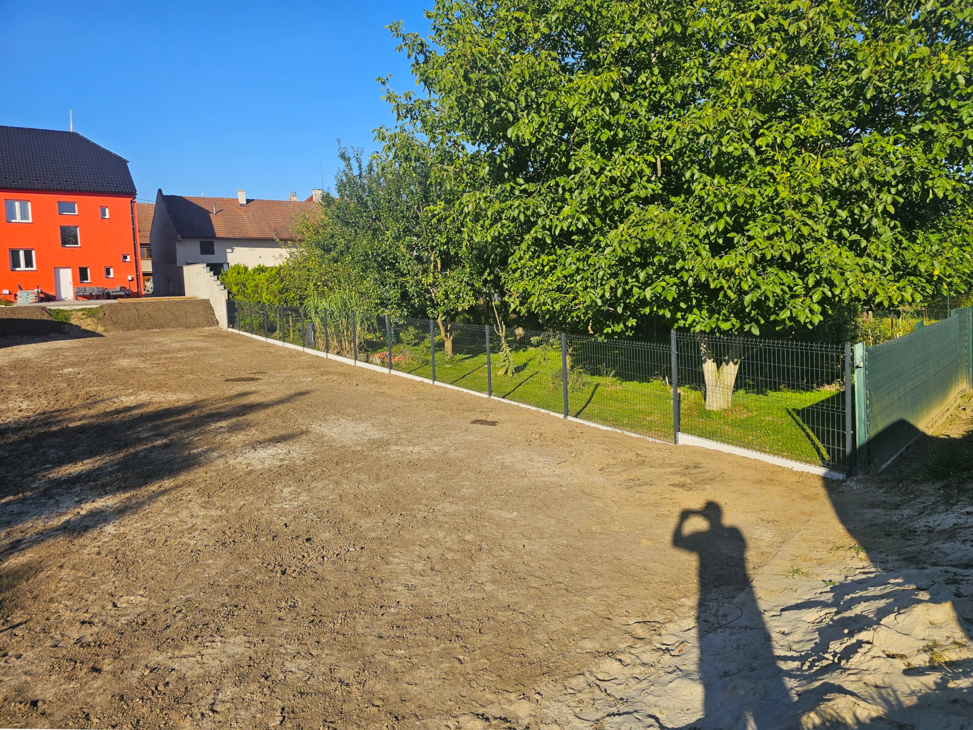 004c1ad0-b23d-4470-b993-cbdce9628f3a