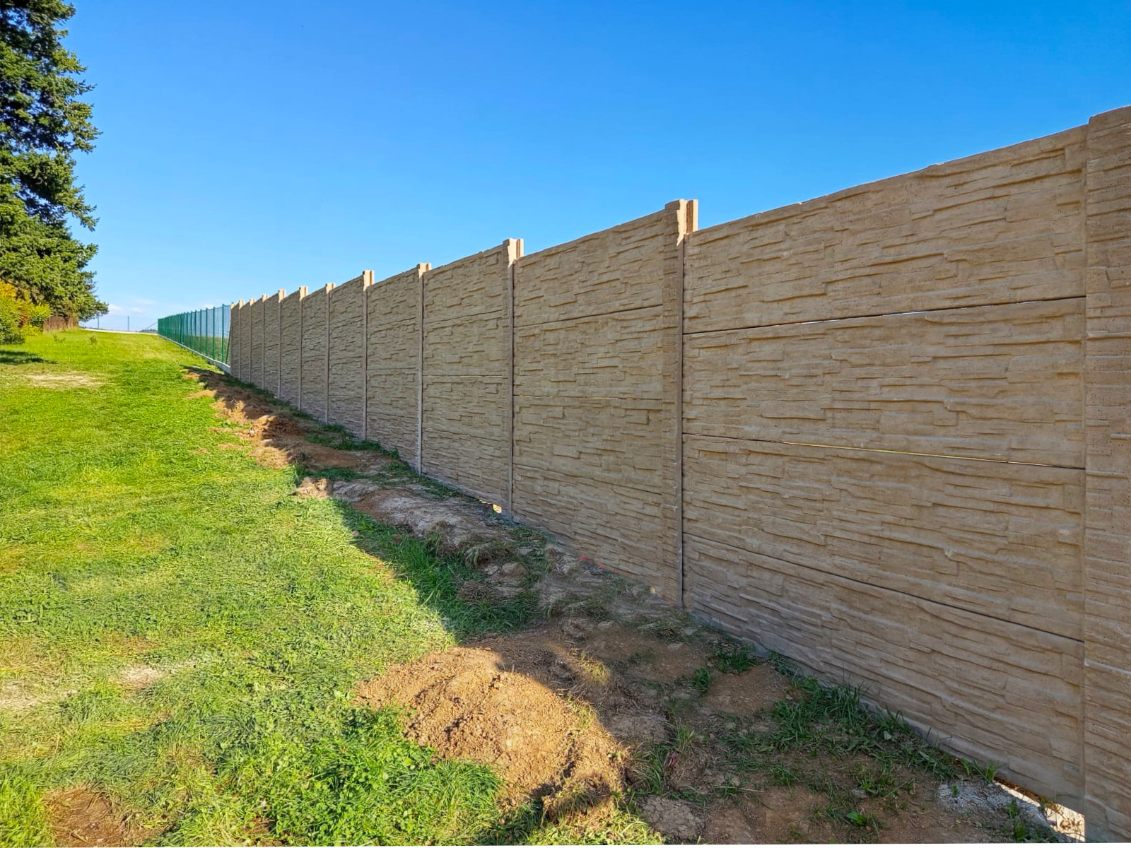 fcb2c106-71bd-4714-865d-3d5f8e3a8100