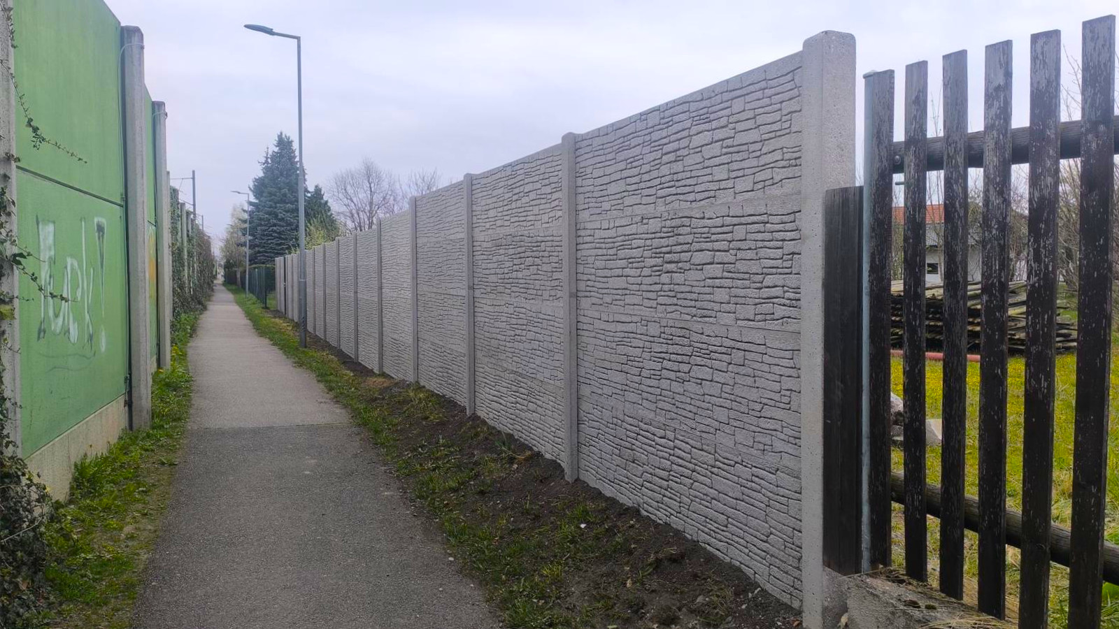 5ab6dba1-3749-4400-a972-23c39a0c2c55