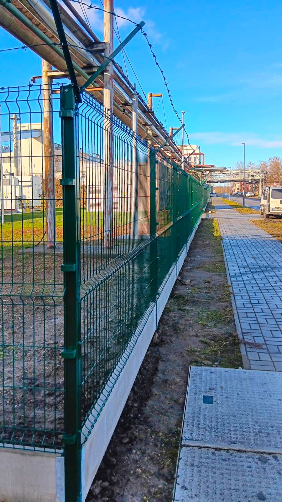 fbd79da9-1455-4d4d-b2bb-a3b57b2a8f99