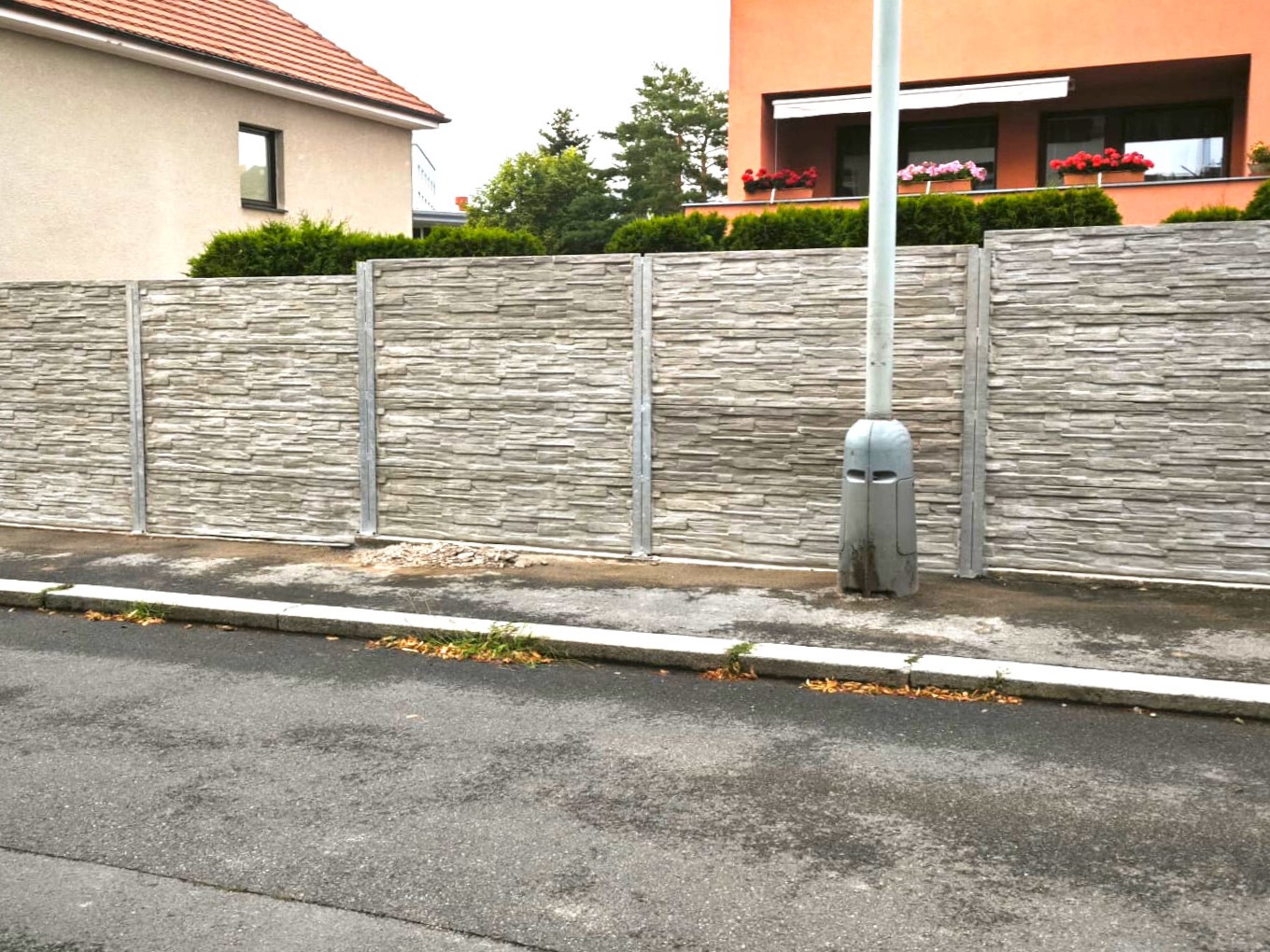 a3958bd9-ab10-4a4e-82e2-122121993b8e