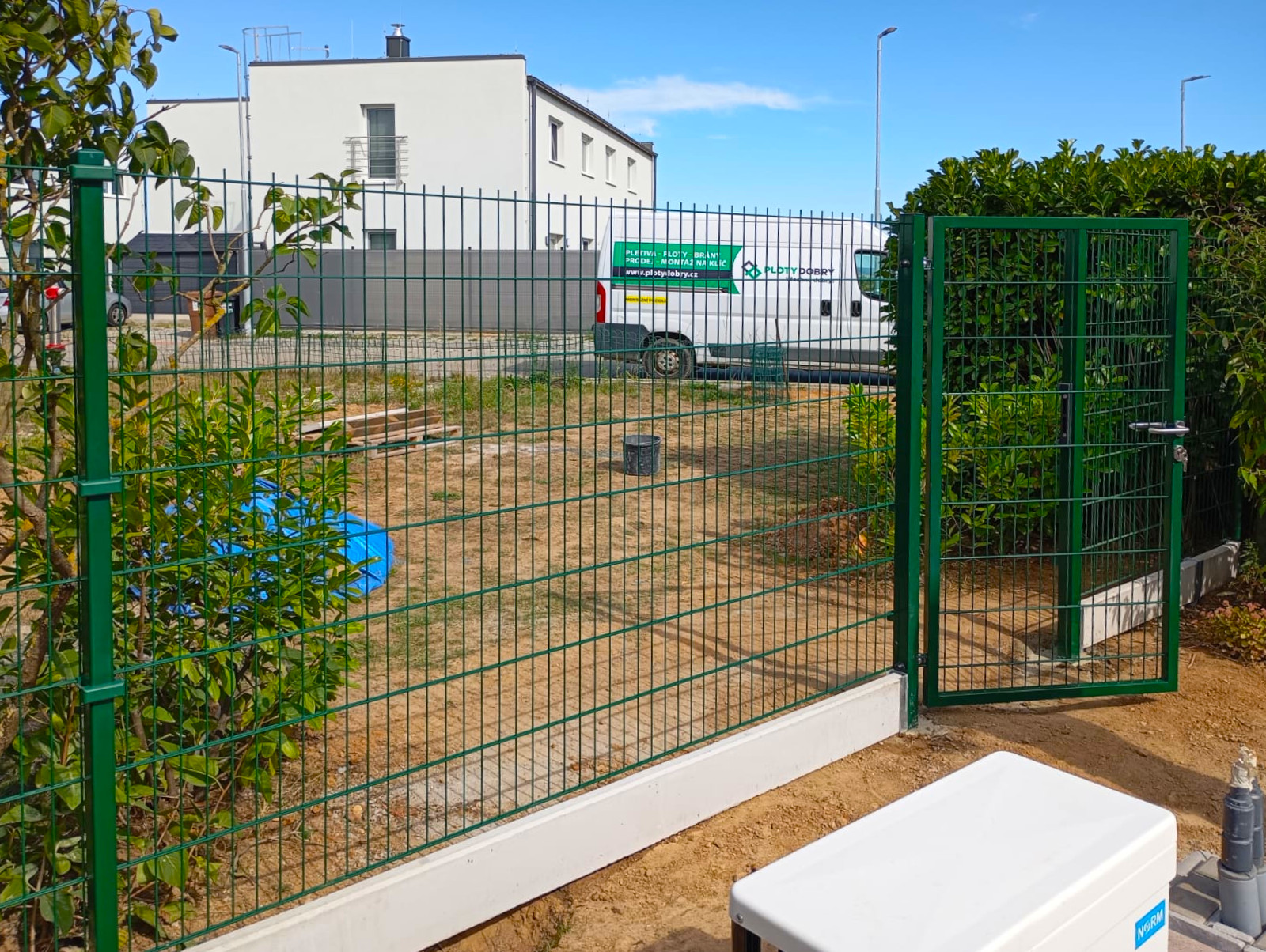 16a24595-b337-4c9a-aad3-61d61ef8cbdb