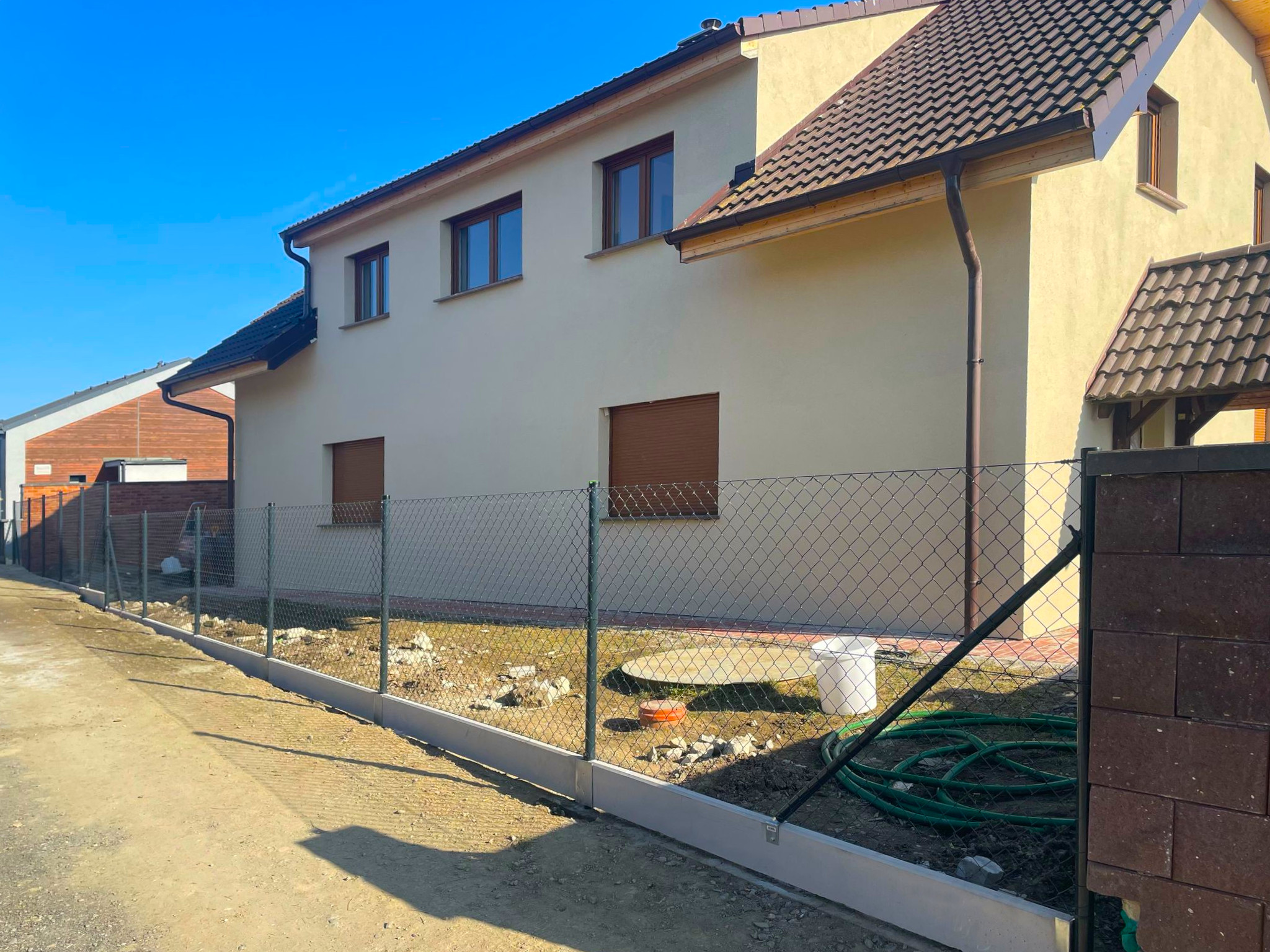 36b57ca1-84ee-423a-b239-c73c1c8ab601