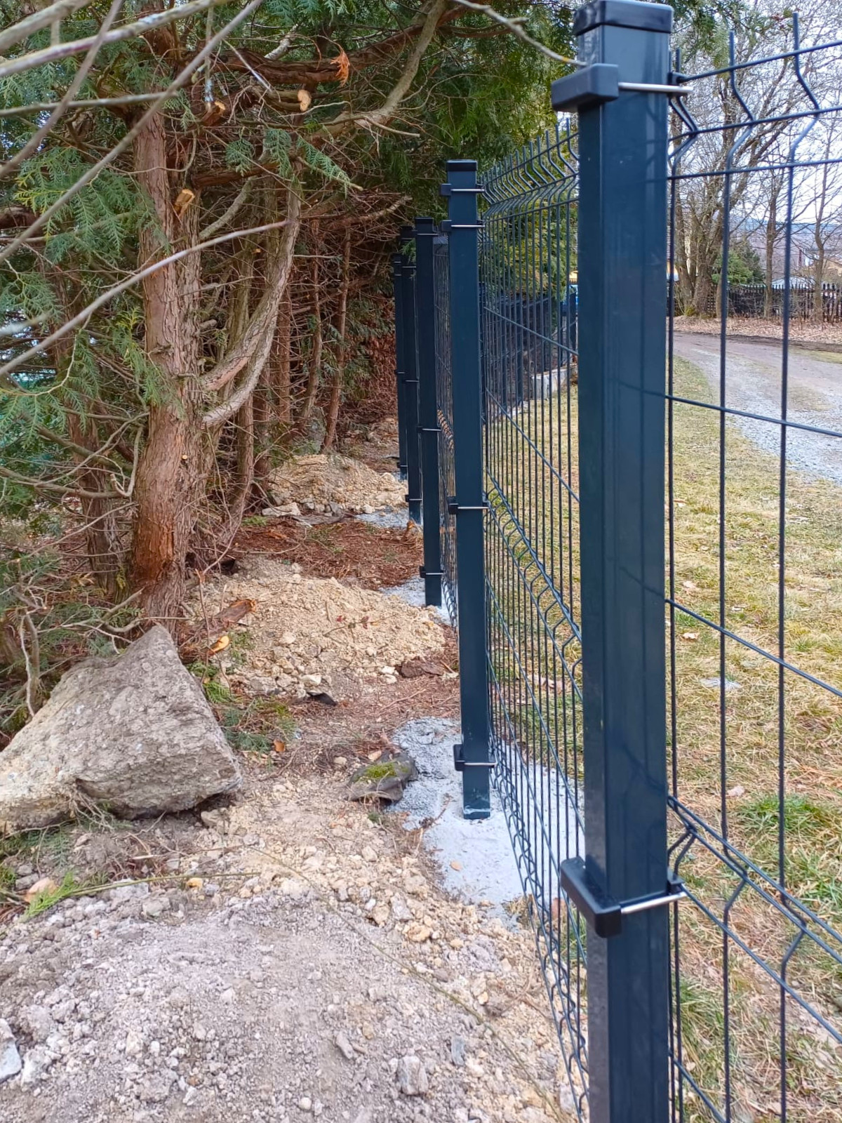 e2718020-795d-4d3f-9bc5-23c4433bc688