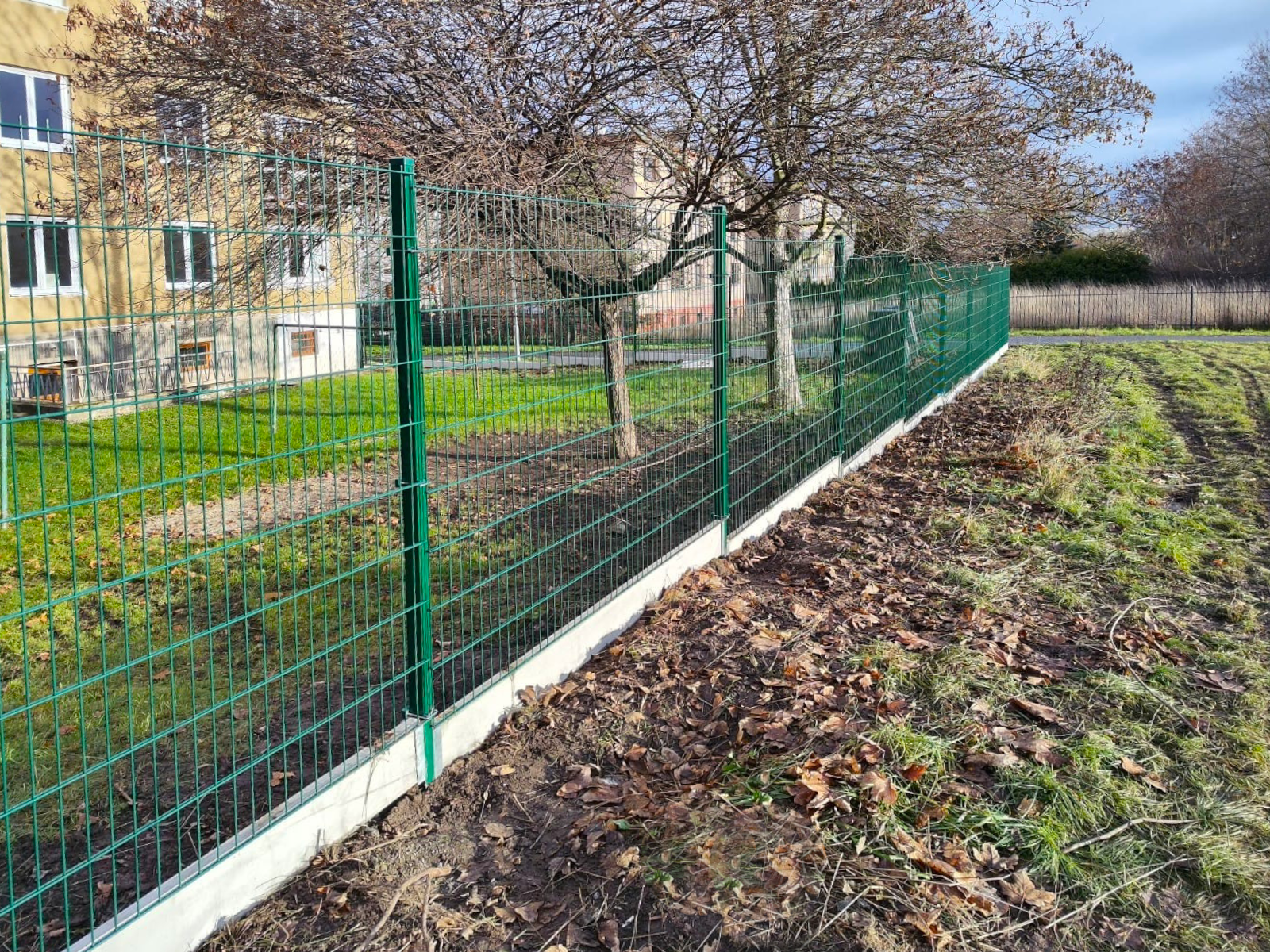 7B831305-863F-449E-B8FC-E9096EC0B9F3