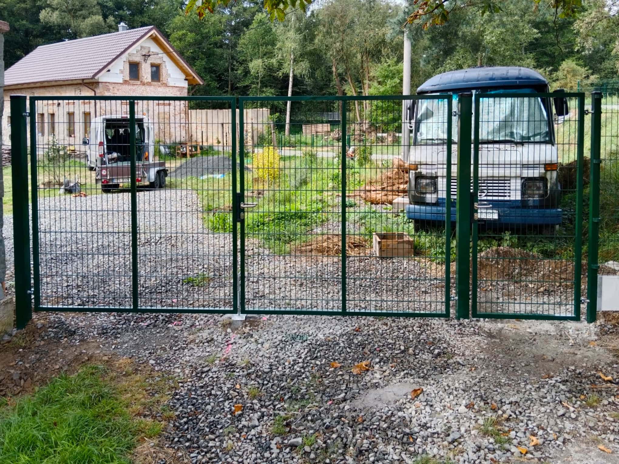 2b0d1711-83af-4a59-9007-904333e3b0a6