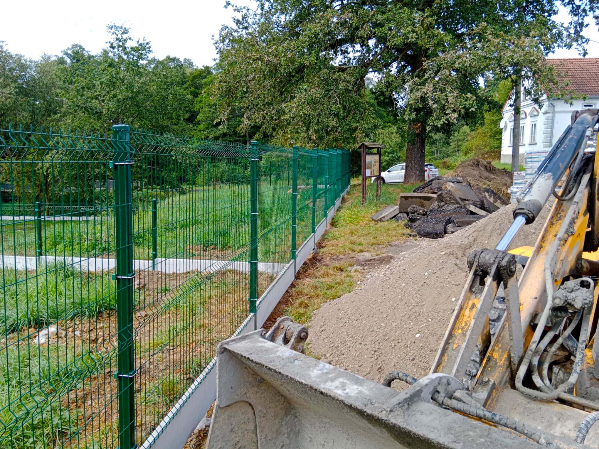 9828eca1-d069-4709-9ce6-79e1994c75dc