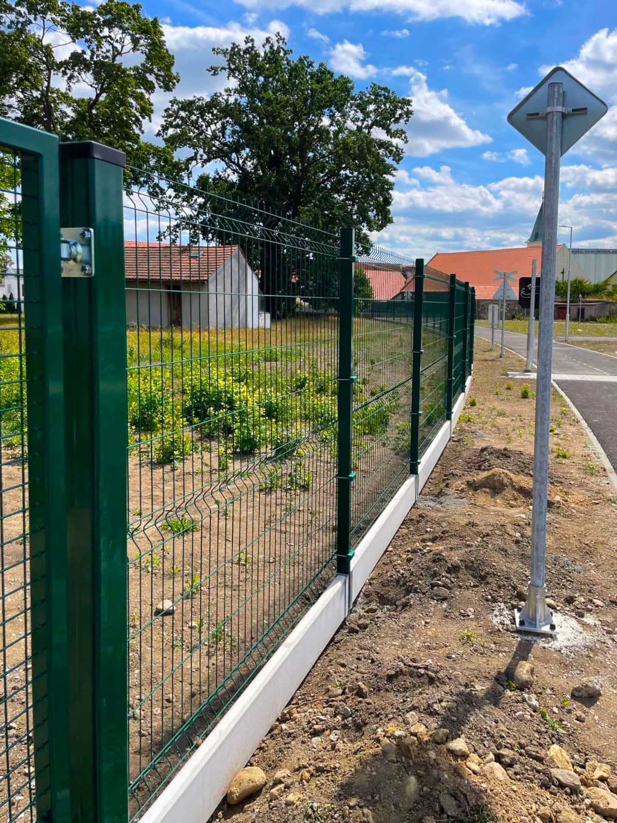 f4e1cb54-a400-4b6c-aaca-9e54988c9422