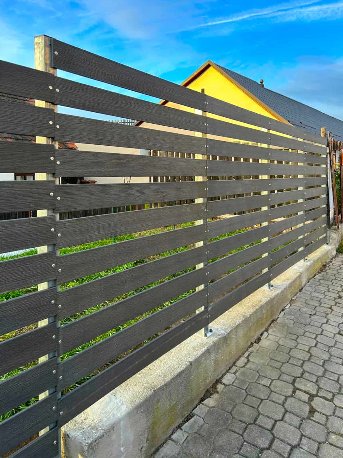 46f29ec7-d7cf-469f-8399-b6a1c786a5ee