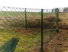 Montáž čtyřhranného klasického pletiva – Lhota Montáž čtyřhranného klasického pletiva – Lhota