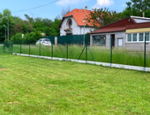 Montáž čtyřhranného pletiva a brány – Svojetín Montáž čtyřhranného pletiva a brány – Svojetín