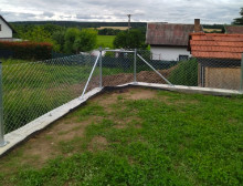 Montáž čtyřhranného pozinkovaného pletiva – Plzeň Montáž čtyřhranného pozinkovaného pletiva – Plzeň