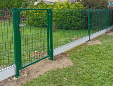 Montáž 3D plotových panelů – Stříbro Montáž 3D plotových panelů – Stříbro