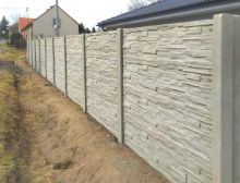 Montáž betonového plotu – Plzeň Montáž betonového plotu – Plzeň