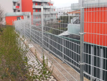 Montáž 2D pozinkovaných panelů – Praha Montáž 2D pozinkovaných panelů – Praha