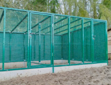 Montáž svařovaného zeleného voliérového pletiva – Plzeň Montáž svařovaného zeleného voliérového pletiva – Plzeň