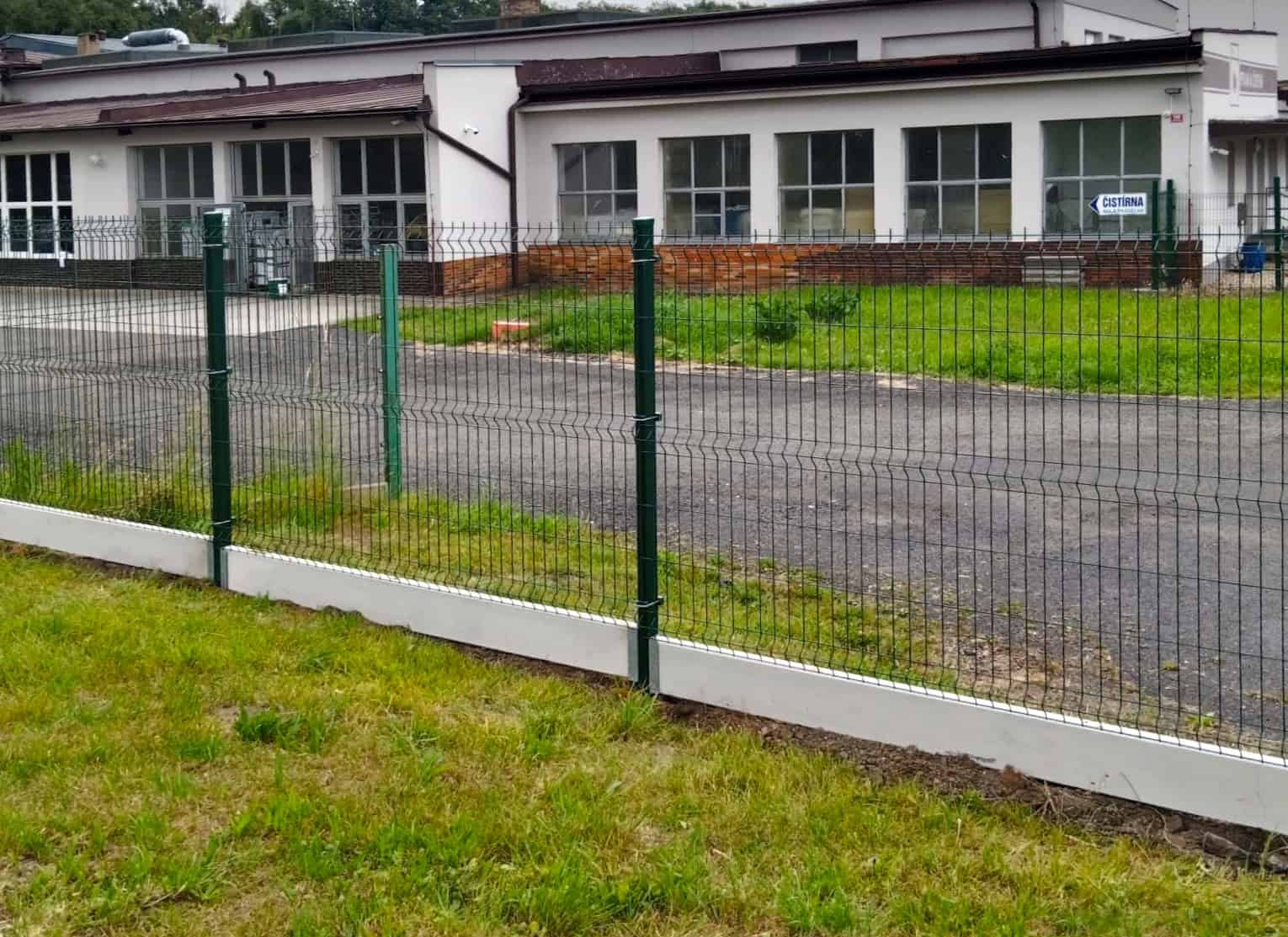 c9f8c590-8a0f-4127-8d57-6ad0100098cd