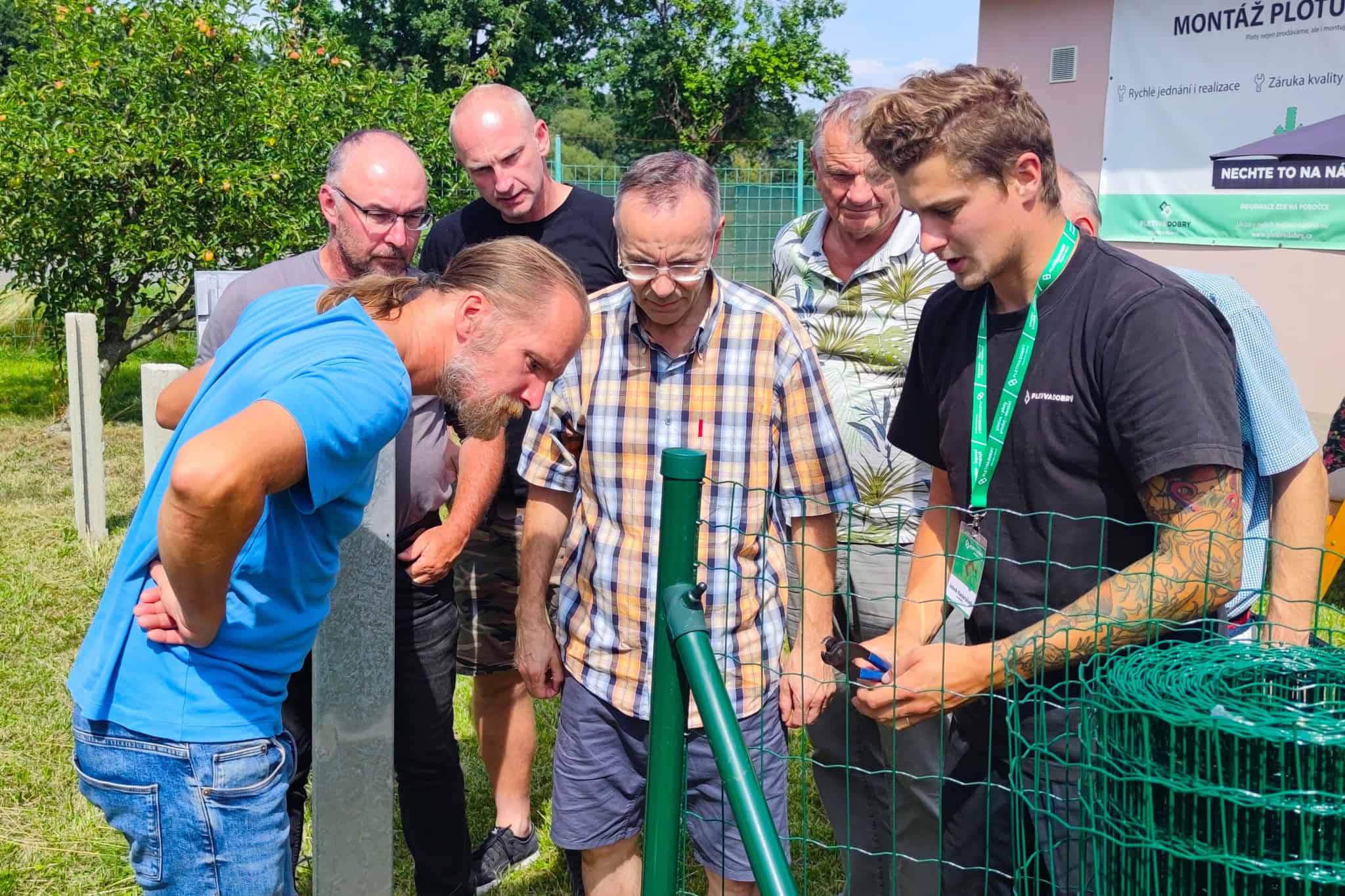 Fotografie z Ukázky stavby plotu – Pletiva Dobrý